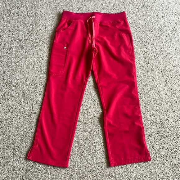 Figs Other - Excellent Condition Figs Kade Cargo Size MP in color Winning Red.